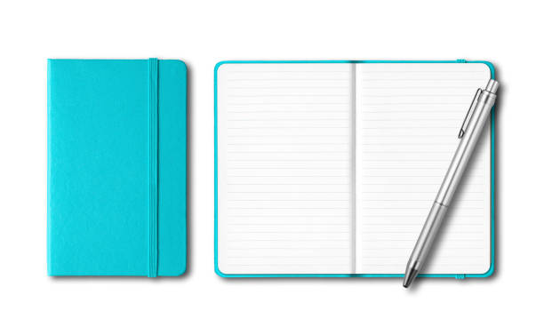 aqua azul fechado e aberto notebooks com uma caneta isolada em branco - palmtop - fotografias e filmes do acervo