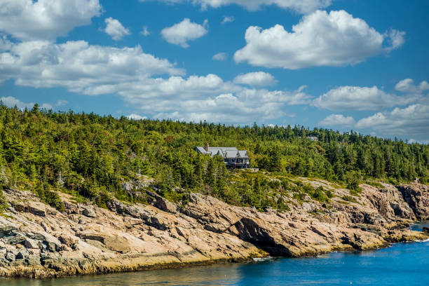 istock Mansion on Coast of Maine 1219340632