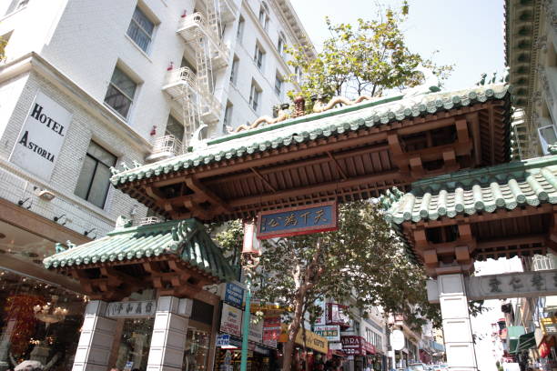 istock Chinatown Gate in San Francisco 1219378304