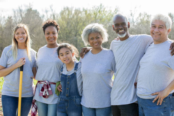 istock Diverse group of community volunteers working together 1219423304