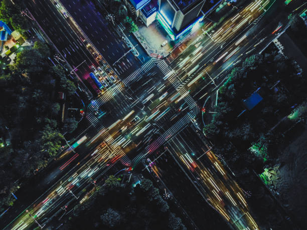 ラッシュアワーの陸橋と都市交通の航空写真 - aerial view shanghai technology multiple lane highway ストックフォトと画像