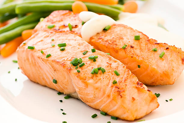 istock Salmon filet with Vegetable 121957380