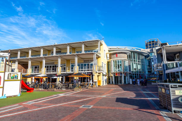 victoria and alfred waterfront in cape town, south africa - victoria and alfred imagens e fotografias de stock