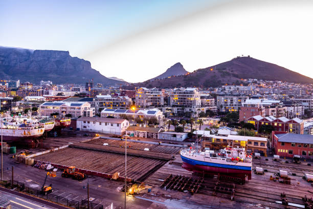 victoria and alfred waterfront in cape town, south africa - victoria and alfred imagens e fotografias de stock