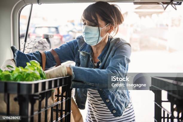 Mature Woman Shopping Grocery Stock Photo - Download Image Now - Food, Security, Delivering