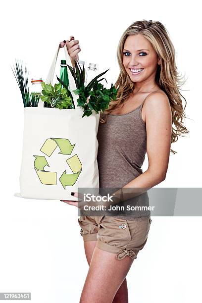 リサイクルコンセプト - バッグのストックフォトや画像を多数ご用意 - バッグ, リサイクルマーク, 人物