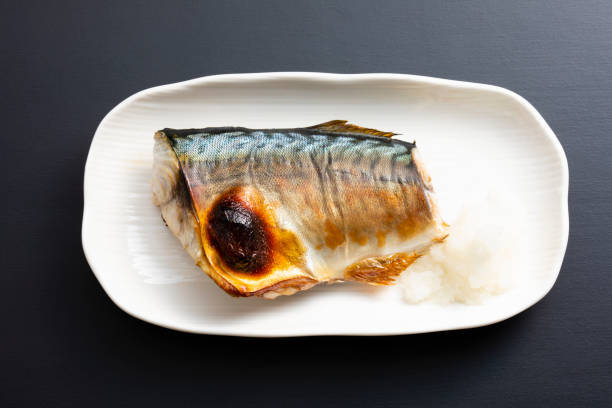 日本の家庭料理、サバの塩焼き