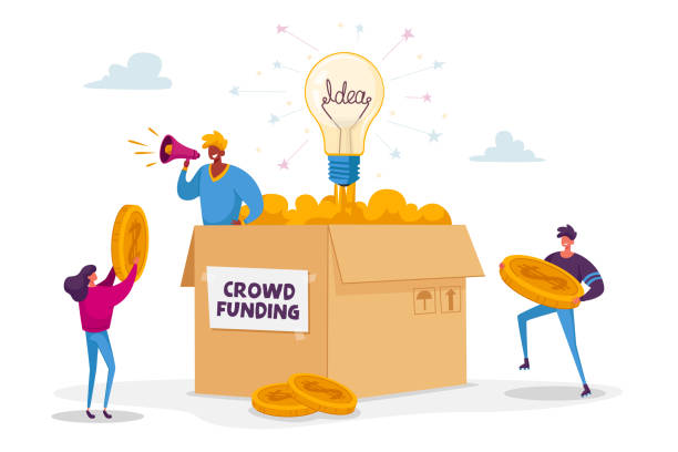 karakter pria dan wanita kecil bawa koin emas ke kotak besar dengan pria berteriak ke megaphone. orang mengumpulkan uang di thrift-box mendukung proyek crowdfunding dengan keuangan. ilustrasi vektor kartun - crowdfunding ilustrasi stok
