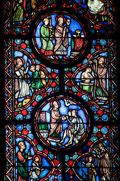 istock Beauvais (Picardie) - Cathedral, stained glass 121974402