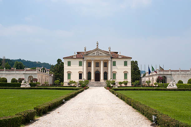 istock Montecchio Maggiore (Vicenza, Veneto, Italy) - Villa Cordellina L 121975188