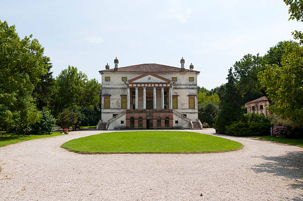 istock Fratta Polesine (Rovigo, Veneto, Italy) - Villa Molin 121975332