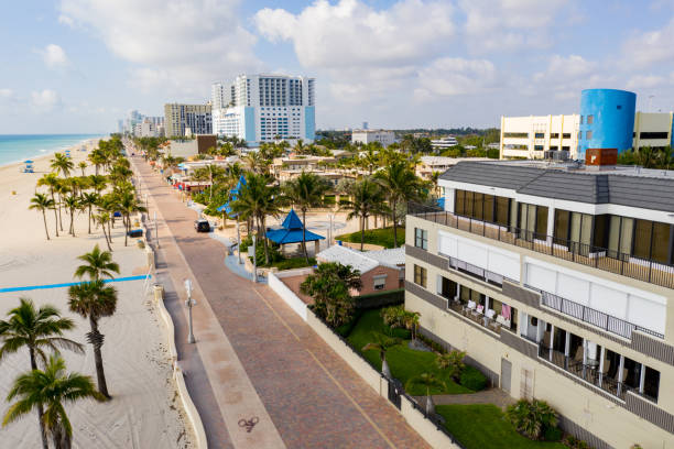 istock Coronavirus Covid 19 shut down Hollywood Beach FL Broward County 1219758331