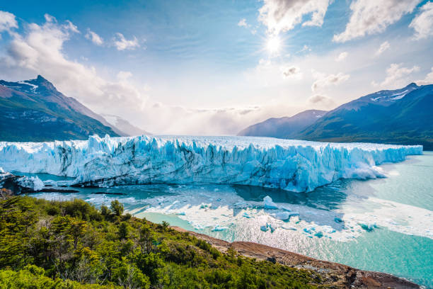 perito moreno glacier in los glaciares national park, el calafate, patagonia argentina - patagonia el calafate horizontal argentina fotografías e imágenes de stock