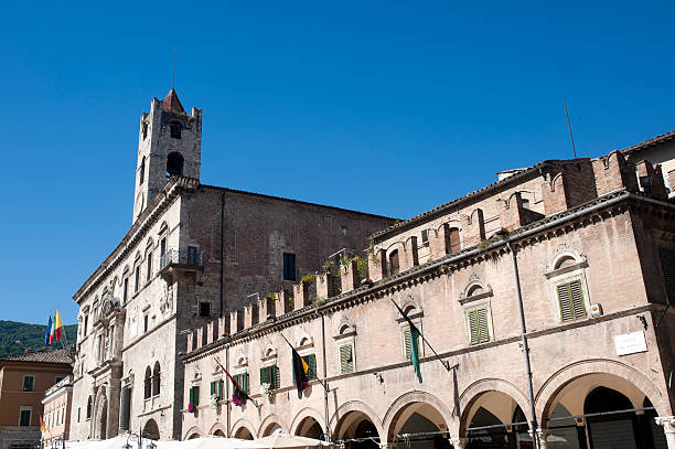 istock Ascoli Piceno (Italy): Piazza del Popolo, historic square 121976957