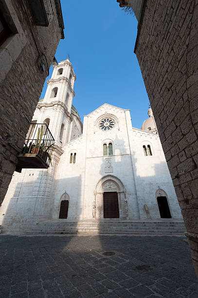 Bitetto (Bari, Puglia, Italy) - Old cathedral in Romanesque style Bitetto (Bari, Puglia, Italy) - Old cathedral in Romanesque style bitetto stock pictures, royalty-free photos & images