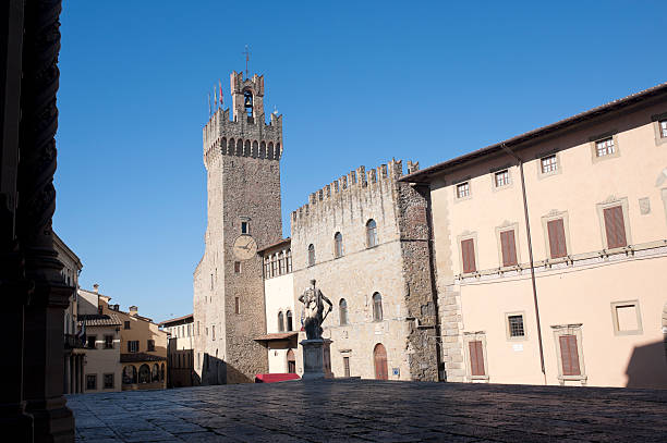 istock Medieval buildings in Arezzo (Tuscany, Italy) 121978094