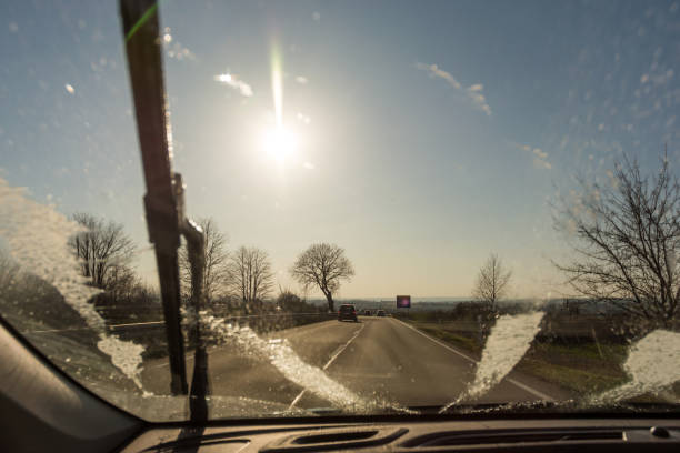 Windscreen Visual 1,900+ Windscreen Washer Stock Photos, Pictures & Royalty-Free Images ...
