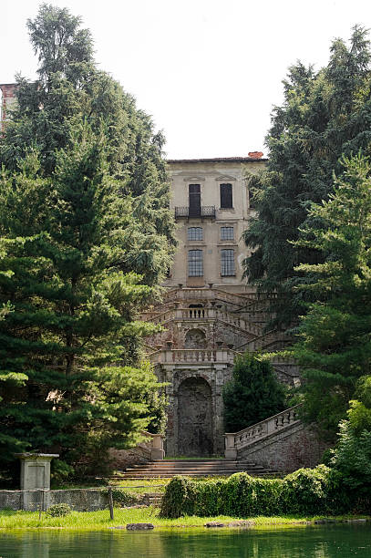 istock Villa Clerici on the Naviglio Grande (Milan) 121978754