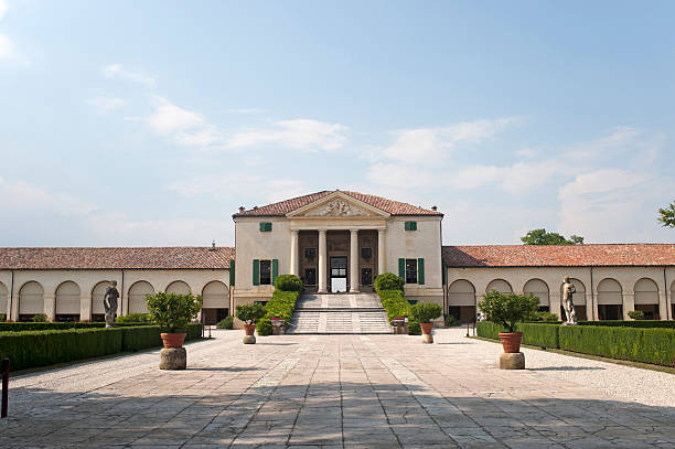 fanzolo (treviso, veneto, włochy)-willa emo - villa italian culture facade ornamental garden zdjęcia i obrazy z banku zdjęć