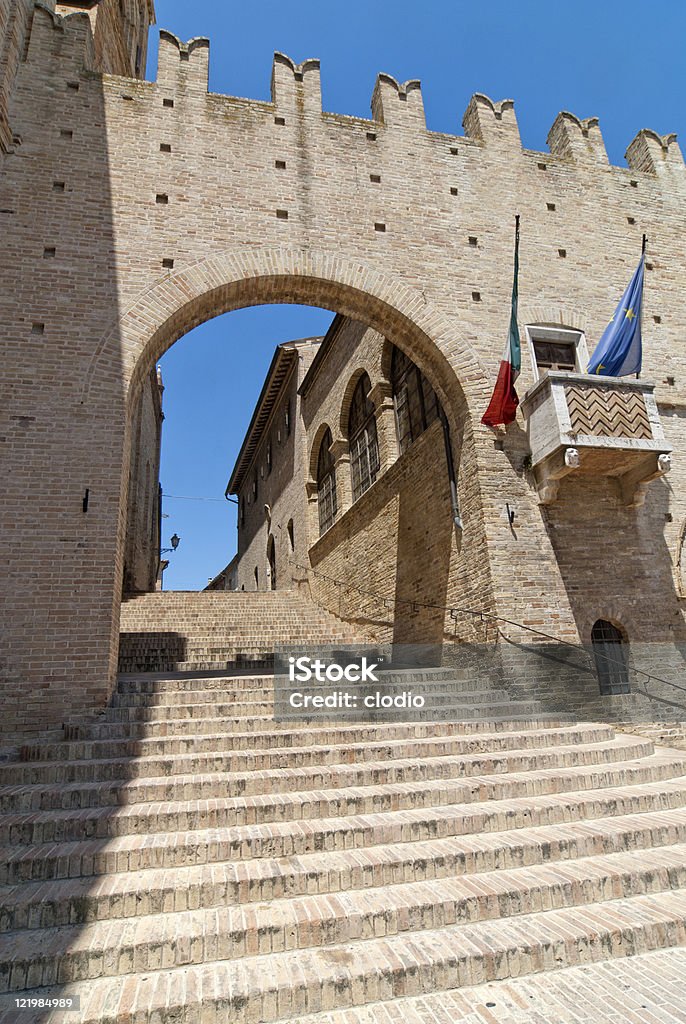 Montecassiano (Macerata, Marches, Włochy)-średniowieczny budynków - Zbiór zdjęć royalty-free (Architektura)