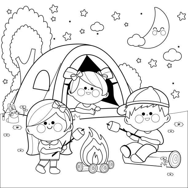 szczęśliwe dzieci na leśnym kempingu w nocy. wektor czarno-biała strona kolorowanki - outline hiking woods forest stock illustrations
