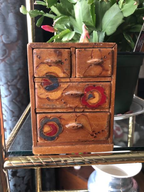 istock Antique jewelry box 1219896317