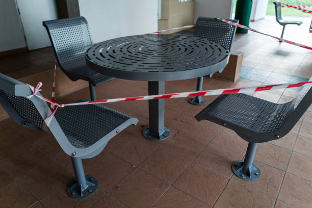 istock Do not eat at void deck during circuit breaker in Singapore 1219910787