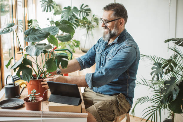 istock Gardening vlogging during isolation period 1219918929