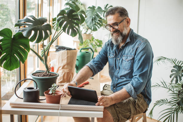 istock Gardening vlogging during isolation period 1219919311