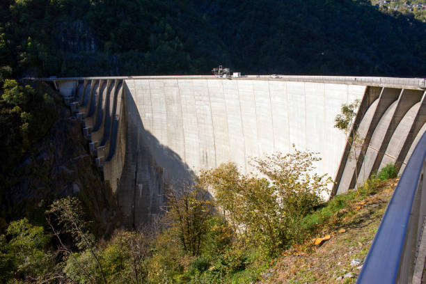 Dam “Verzaska” - hydroelectric power station Dam “Verzaska” - hydroelectric power station on Lake Vogorno in Switzerland, where the famous film about agent 007 James Bond was shot. You can repeat his famous jump vogorno stock pictures, royalty-free photos & images