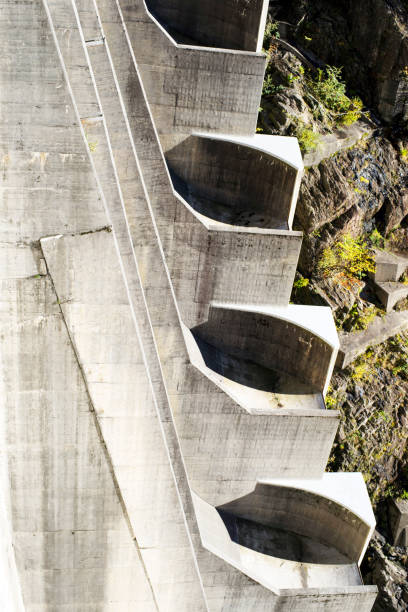 Dam “Verzaska” - hydroelectric power station Dam “Verzaska” - hydroelectric power station on Lake Vogorno in Switzerland, where the famous film about agent 007 James Bond was shot. You can repeat his famous jump vogorno stock pictures, royalty-free photos & images