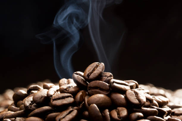 コーヒー - coffee beans ストックフォトと画像