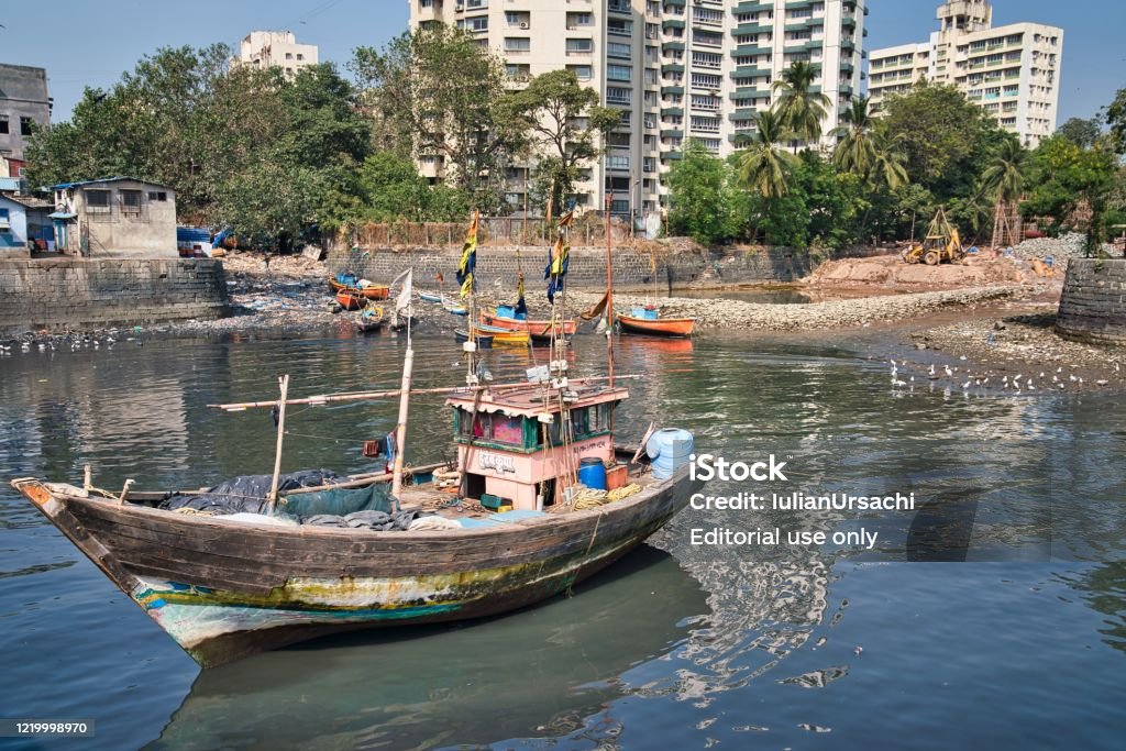 Sunny Sassoon Sassoon Dock In Colaba District In Mumbai India Stock Photo - Download