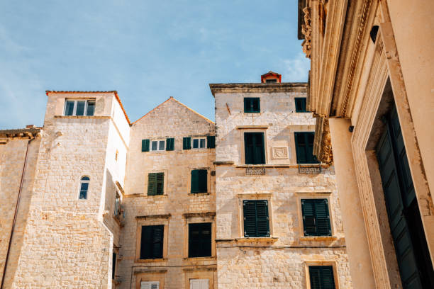 istock Medieval old town buildings in Dubrovnik, Croatia 1220050109