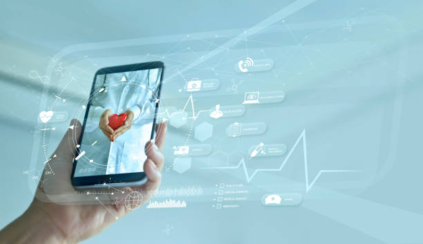 ヘルスケア、医師オンラインと仮想病院の概念、診断とスマートフォン上のオンライン医療相談、ネットワーク上の患者とのコミュニケーション、革新的で医療技術。 - 医療 ストックフォトと画像