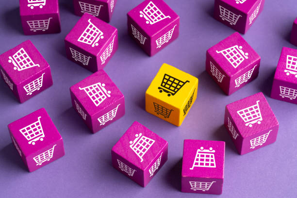 istock Online shopping icon on colorful puzzle cube 1220060440
