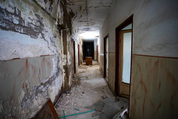 istock Old abandoned building, urban background 1220066668