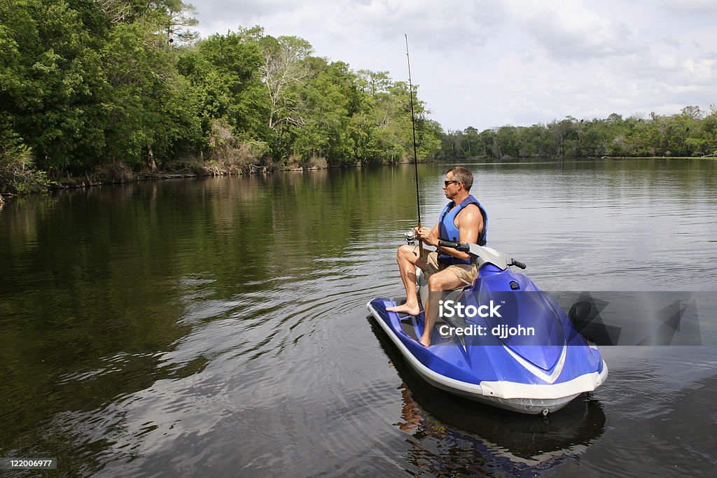 Jet-Ski et la pêche - Photo de Motomarine libre de droits