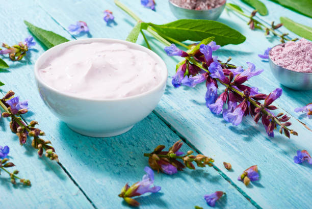 istock Sage and beauty products 1220093735