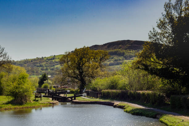 bosley locks, cheshire, reino unido - cheshire non urban scene scenics rural scene fotografías e imágenes de stock