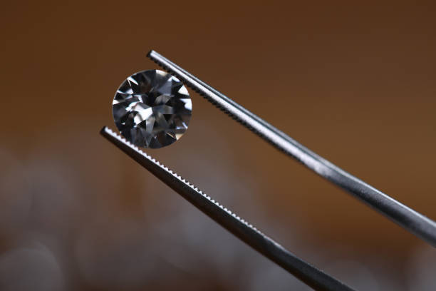 istock Analysis of classy jewel 1220130357