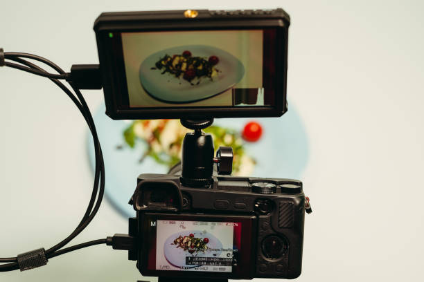 istock Videography. The camera removes the dish on a white background. 1220157852