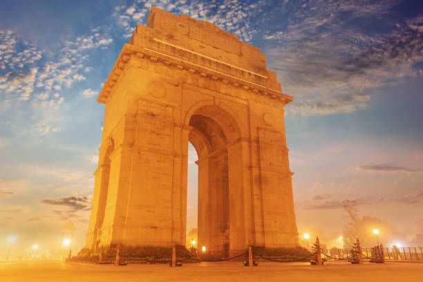 istock India Gate evening view, no people, New Delhi 1220160721
