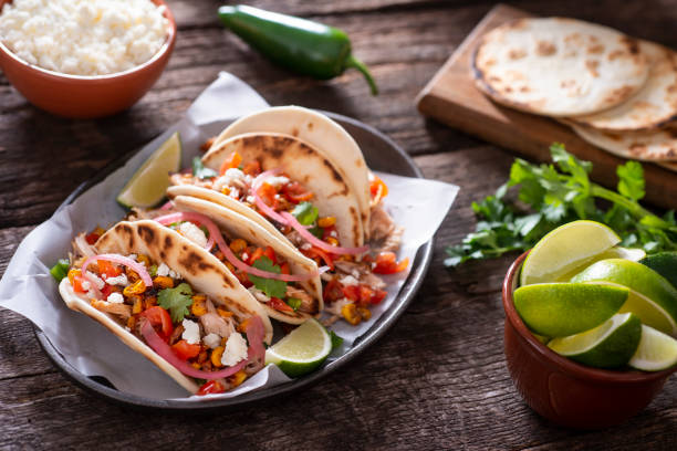 istock Street Style Tacos 1220188114