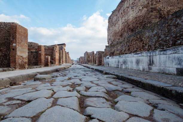 istock Street in Pompei Archeological Site 1220297162