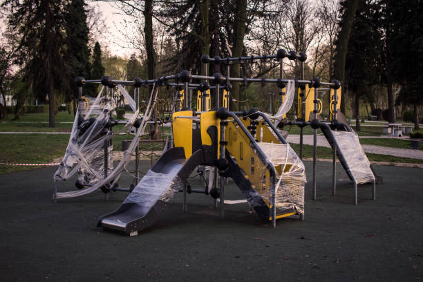 a playground - swing playground empty abandoned imagens e fotografias de stock