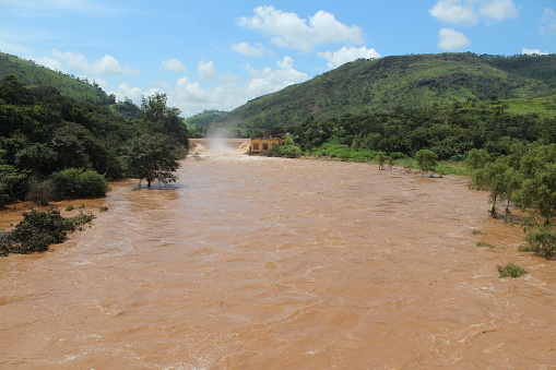 Deactivated power plant receiving full of the river in the region of Jeceaba, MG