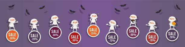 ilustraciones, imágenes clip art, dibujos animados e iconos de stock de venta de halloween, conjunto de descuentos de banners redondos con linda momia y murciélago - running mummified horror spooky