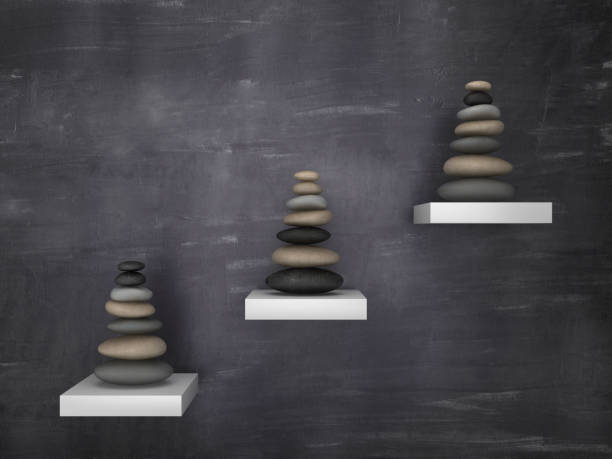 passos com equilíbrio de pedras no quadro-negro - renderização 3d - three objects in a row stack heap - fotografias e filmes do acervo