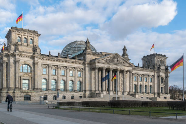 ドイツ連邦議会,ベルリン - berlin germany facade day outdoors ストックフォトと画像